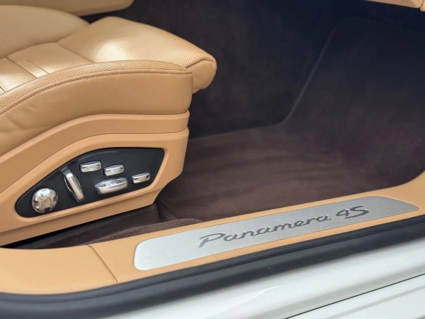 Porsche Panamera 4.0D V8 GTS PACK LED ПАНО BОSE ЛИЗИНГ 100%, снимка 12 - Автомобили и джипове - 54008782