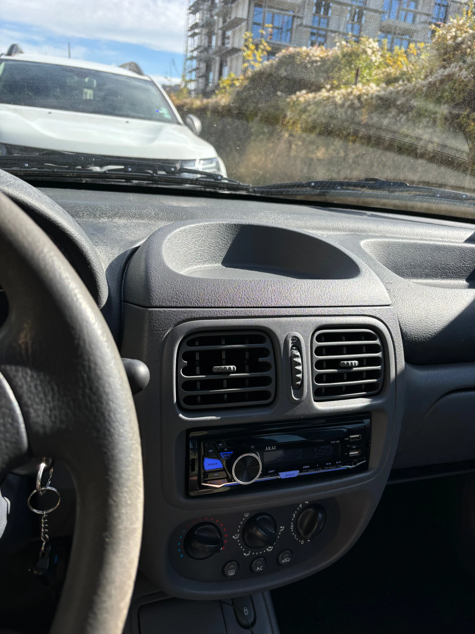 Renault Clio | Mobile.bg � ����������� 4