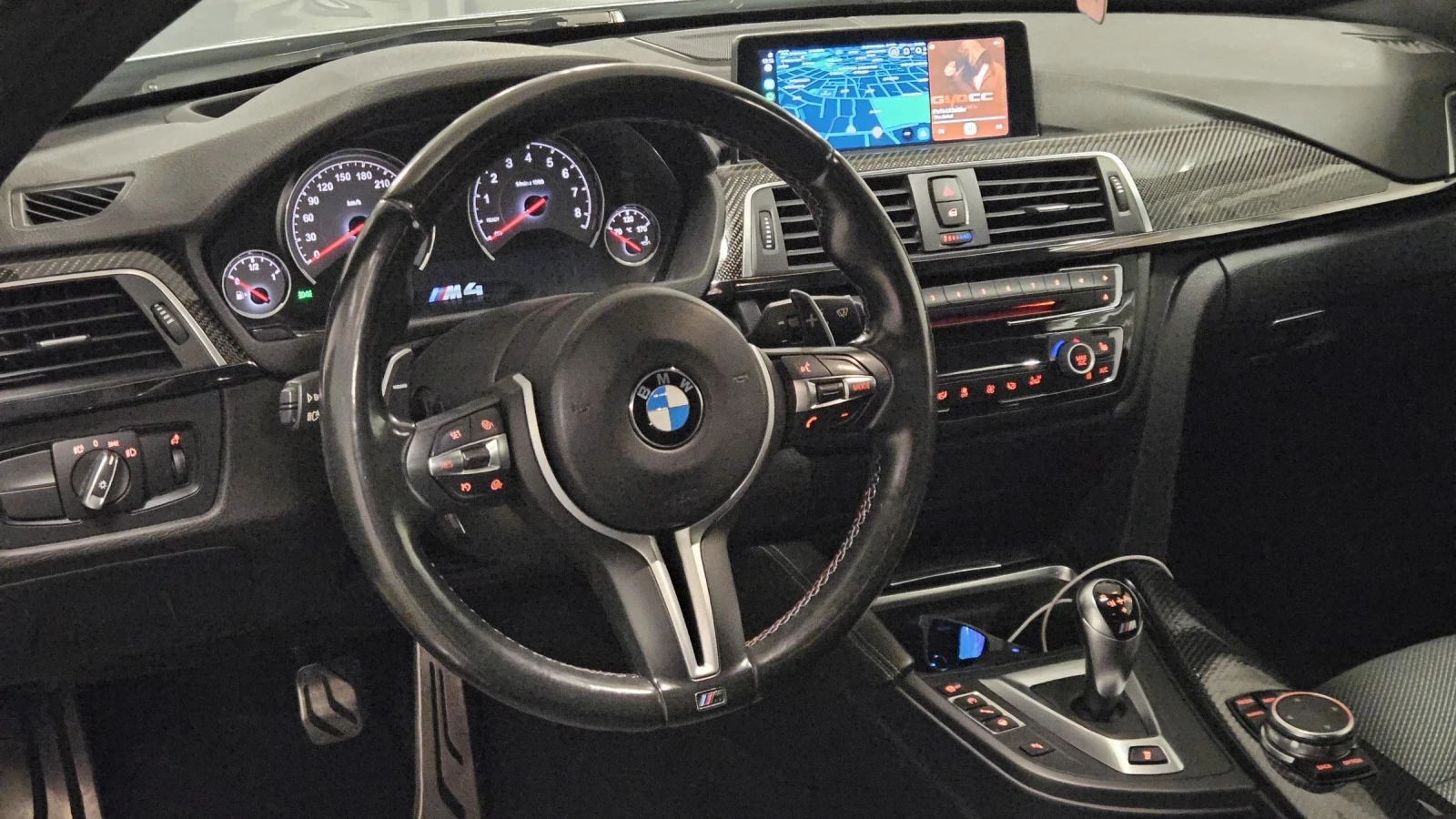 BMW M4, снимка 8 - Автомобили и джипове - 54389825