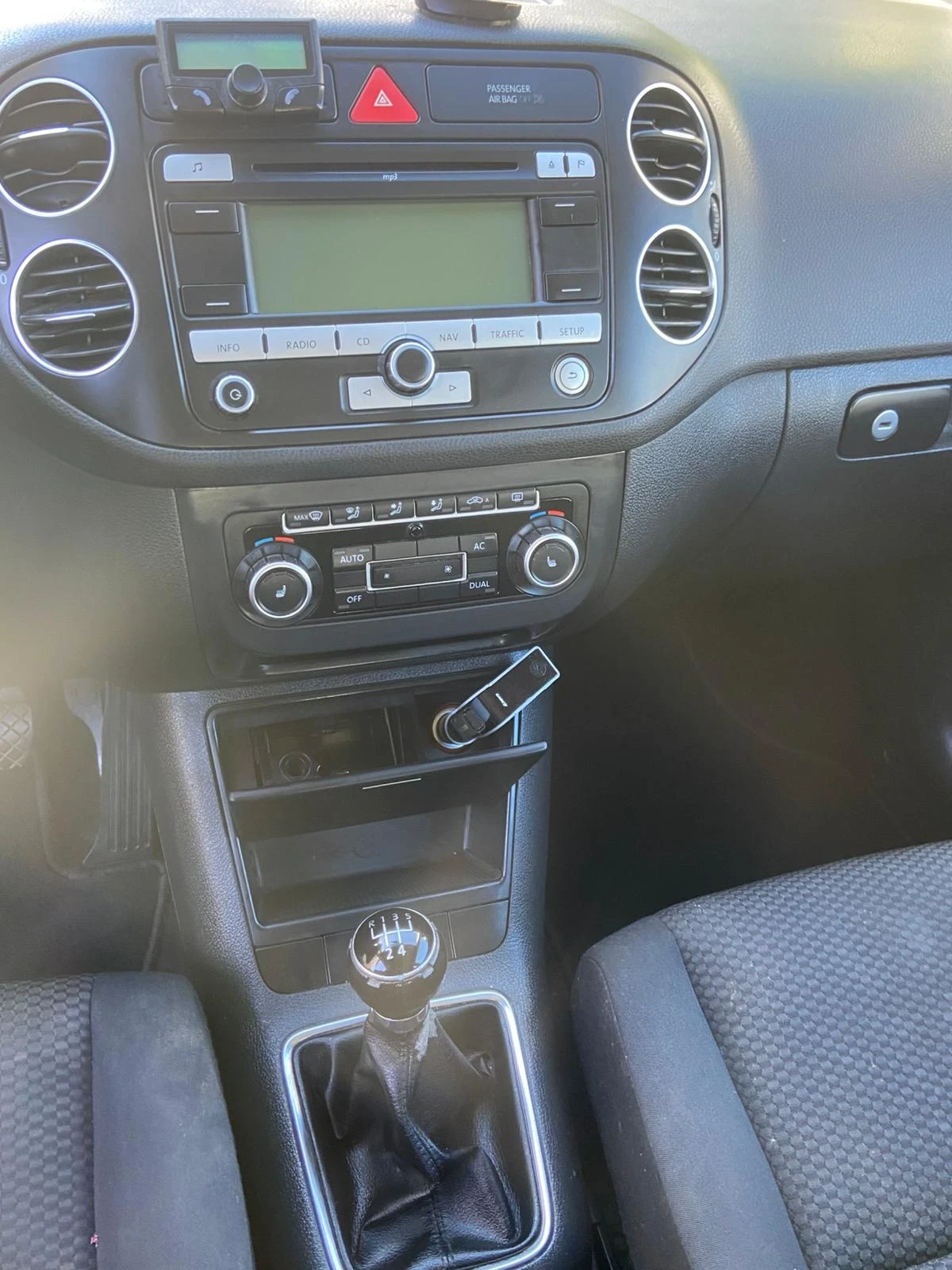 VW Golf Plus, снимка 4 - Автомобили и джипове - 54643290