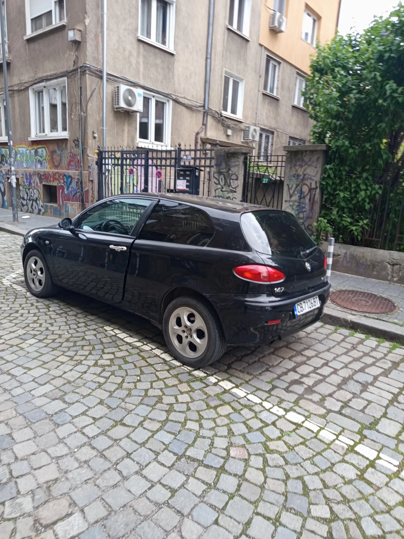 Alfa Romeo 147 1, 6 Twin Spark с газ пропан-бутан, снимка 2 - Автомобили и джипове - 54748685