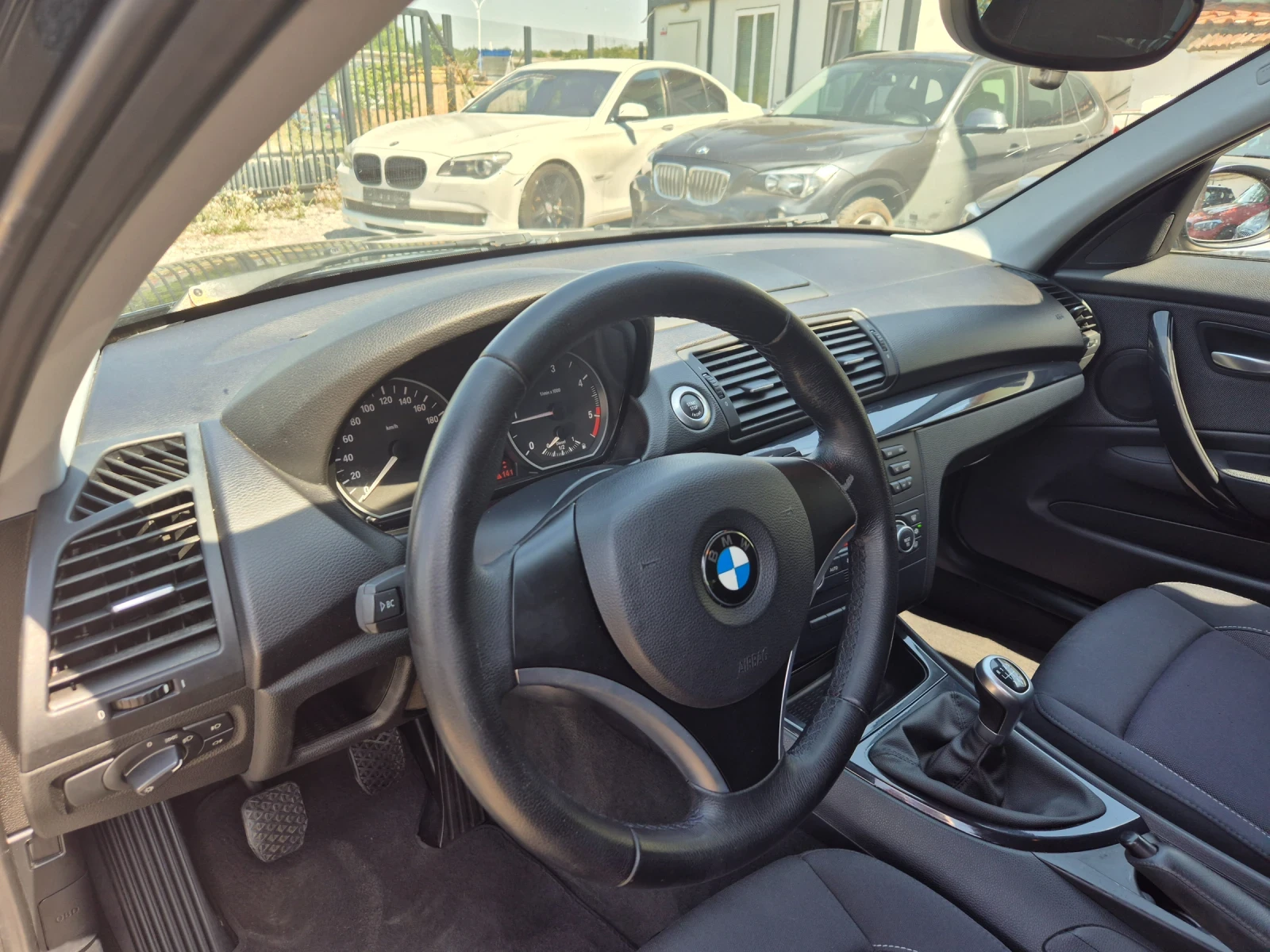 BMW 116 D FACELIFT! Германия! Топ!, снимка 8 - Автомобили и джипове - 54975686