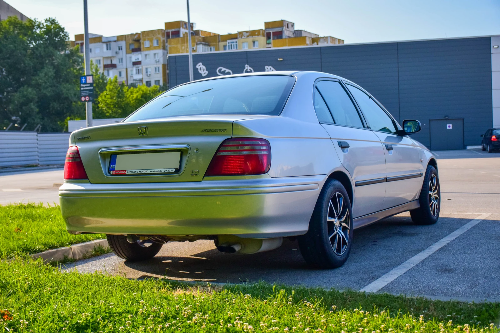 Honda Accord 6 1.8i, снимка 4 - Автомобили и джипове - 54979499