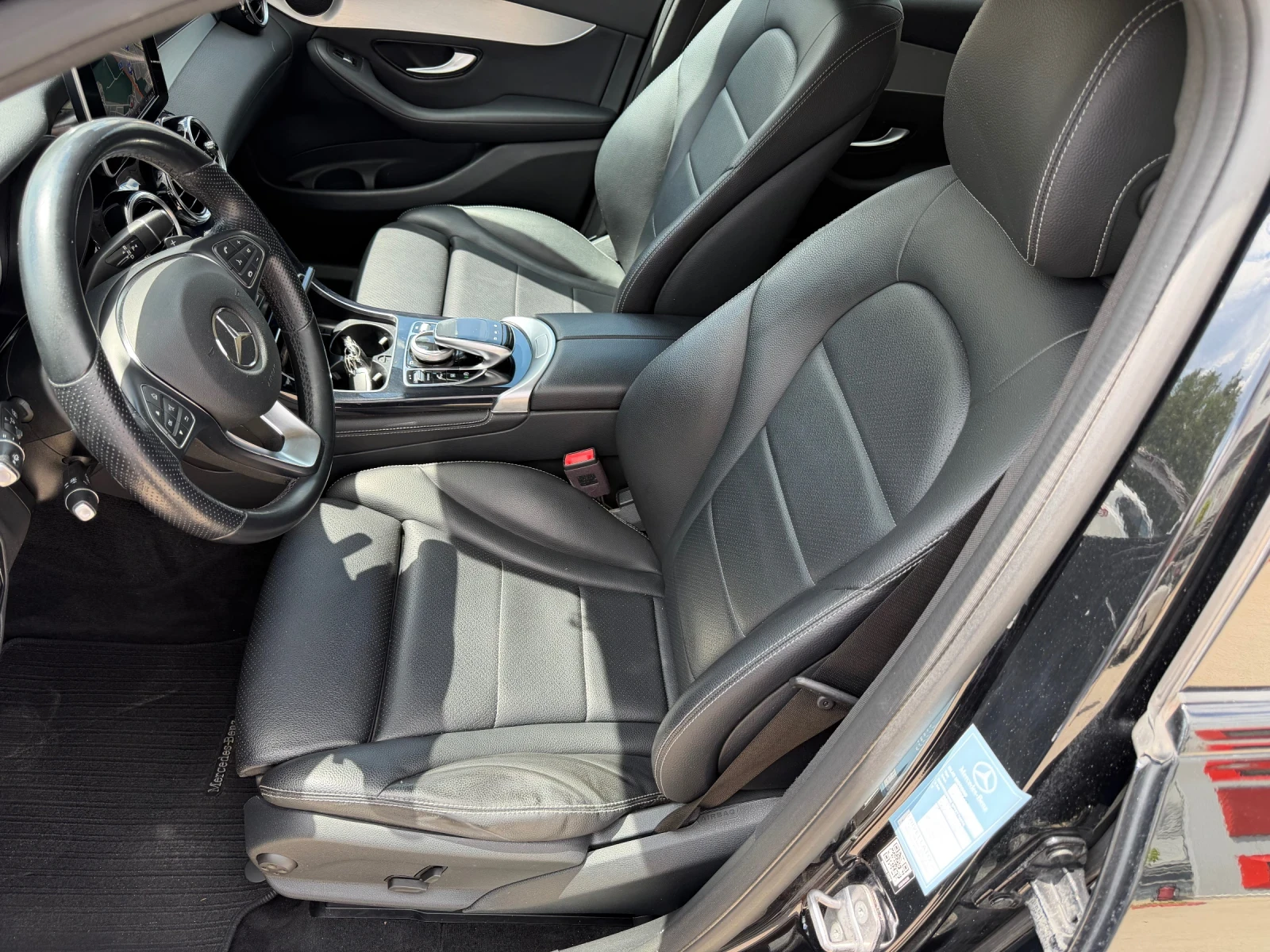 Mercedes-Benz GLC 250 2.0i 211к.с 9G 4MATIC , снимка 8 - Автомобили и джипове - 55394230