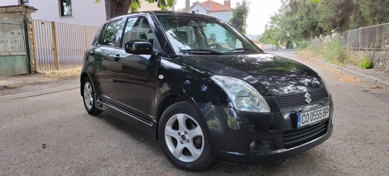 Suzuki Swift 1.3 dizel, снимка 7 - Автомобили и джипове - 55425620