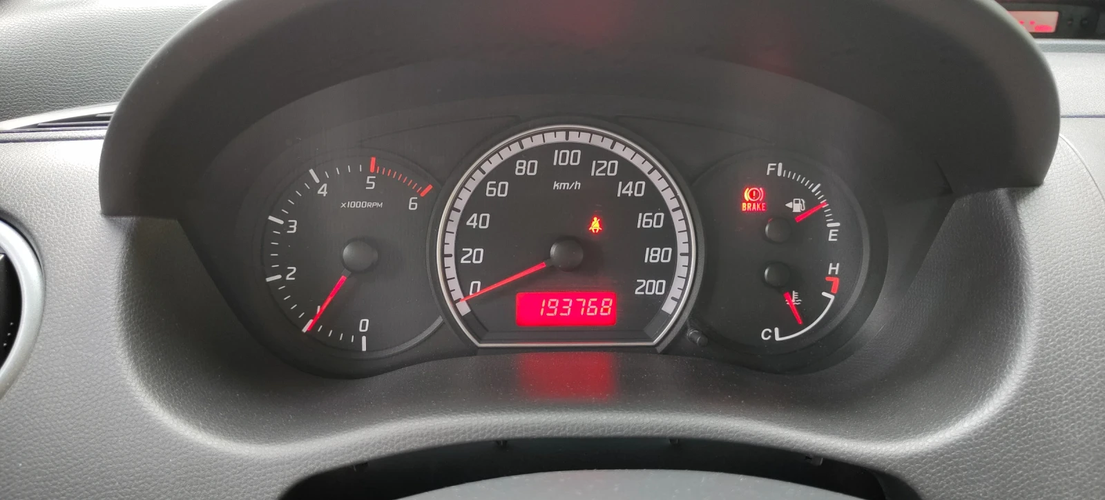 Suzuki Swift 1.3 dizel | Mobile.bg � ����������� 11