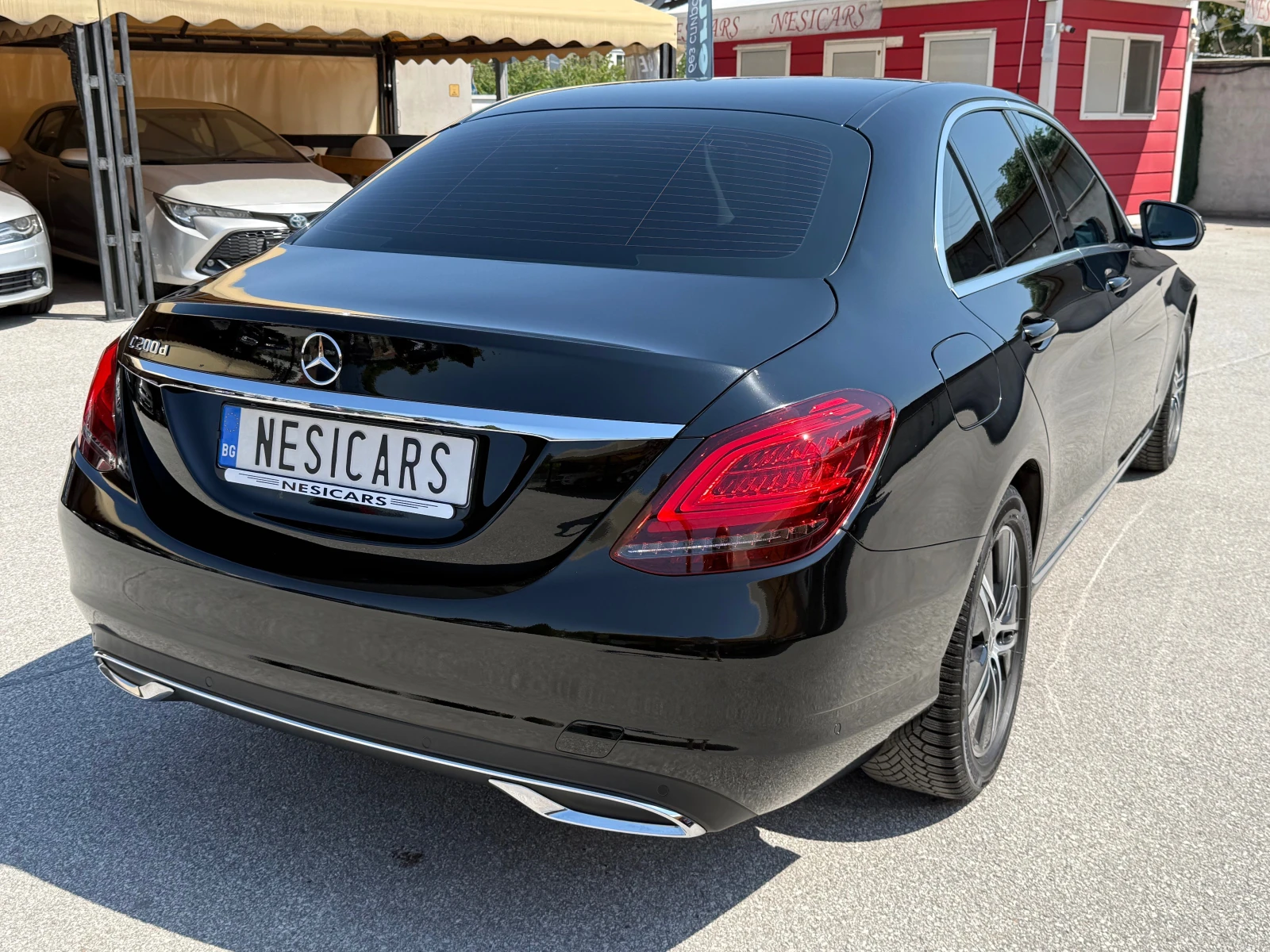 Mercedes-Benz C 200 d 9G-TRONIC SPORT PLUS AMG !100% РЕАЛНИ КИЛОМЕТРИ!, снимка 5 - Автомобили и джипове - 55555954
