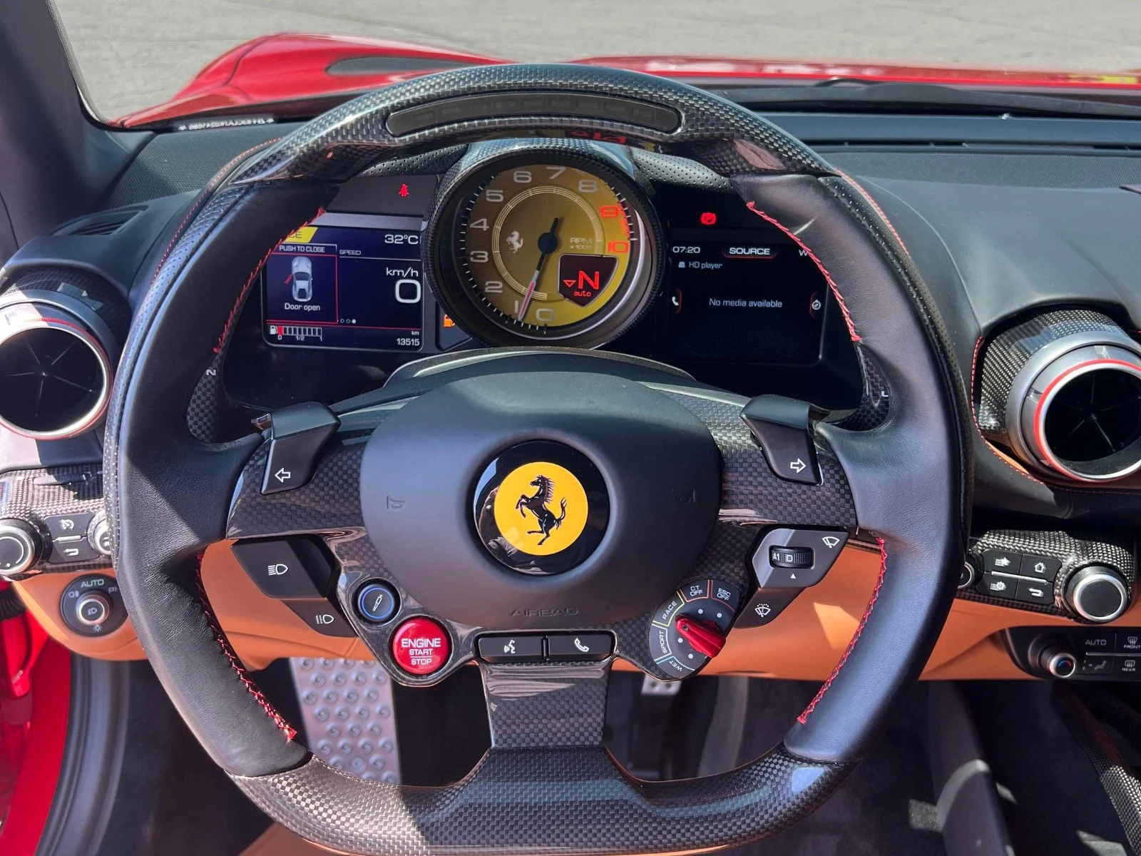 Ferrari 812 Superfast ЦЕНА ДО БЪЛГАРИЯ АВТОКРЕДИТ, снимка 11 - Автомобили и джипове - 55663473