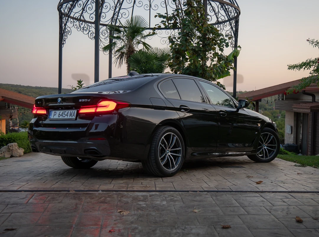 BMW 530 LASER XDRIVE MPACK, снимка 5 - Автомобили и джипове - 55979126