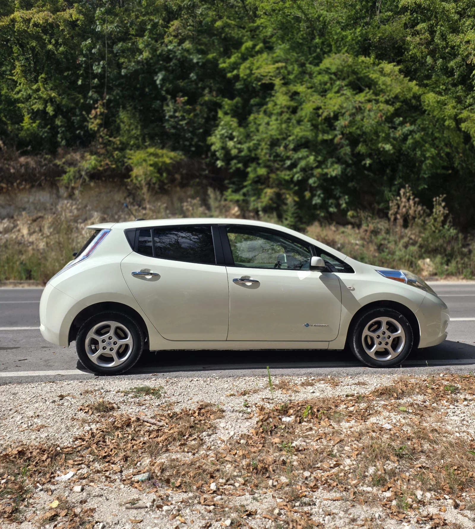 Nissan Leaf  Сменена основна батерия 40kWh , снимка 6 - Автомобили и джипове - 56009783