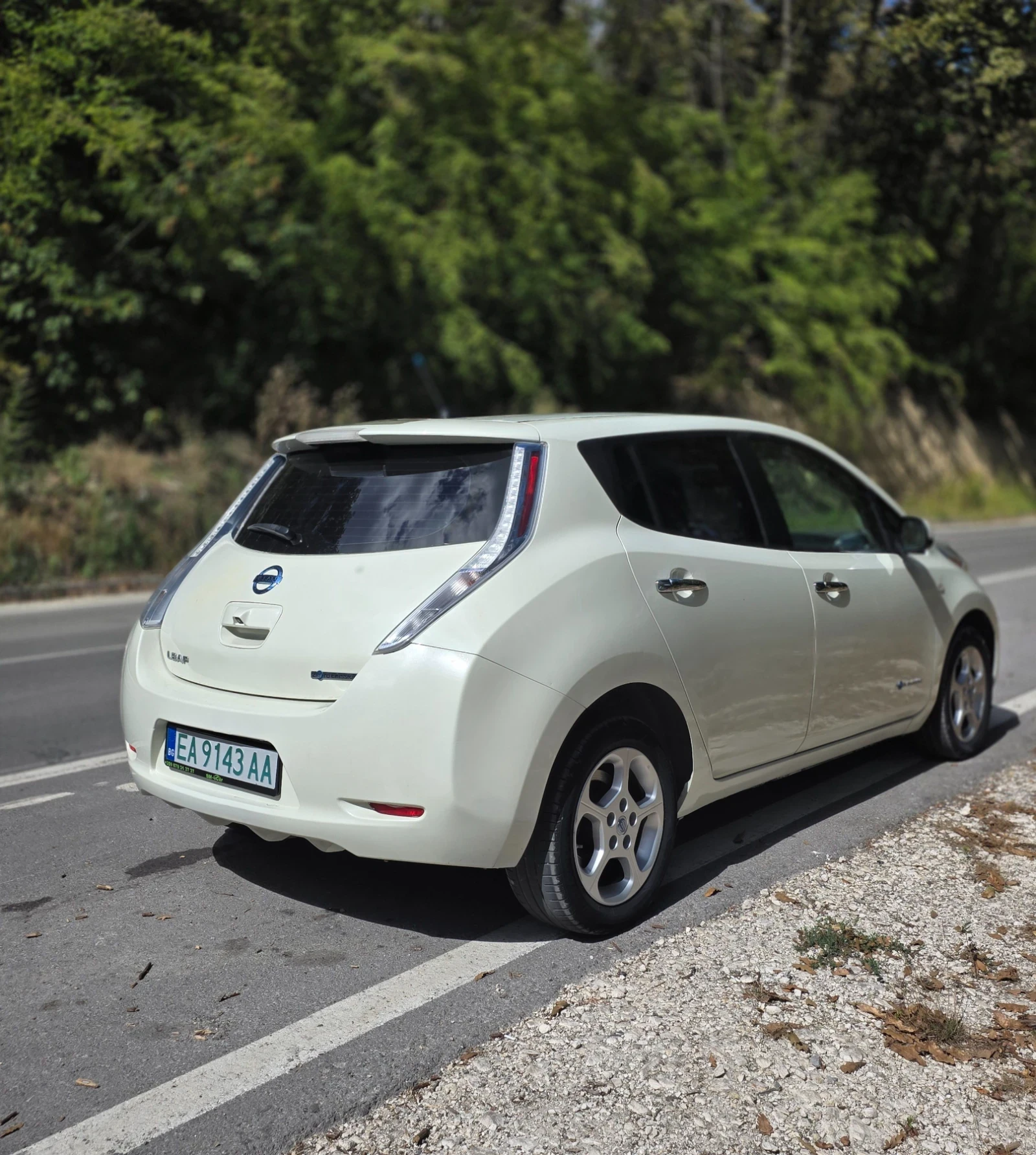 Nissan Leaf  Сменена основна батерия 40kWh , снимка 5 - Автомобили и джипове - 56009783