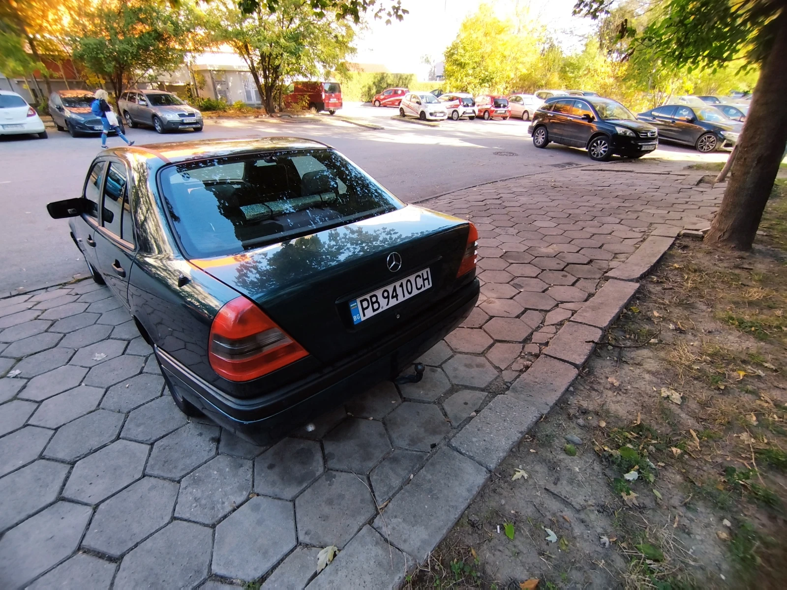 Mercedes-Benz C 180, снимка 5 - Автомобили и джипове - 56632760