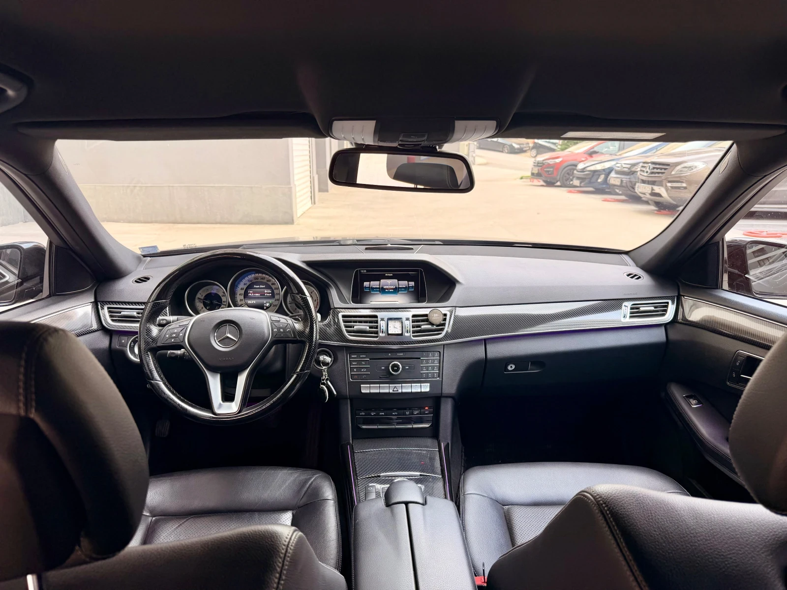 Mercedes-Benz E 220, снимка 6 - Автомобили и джипове - 56164969