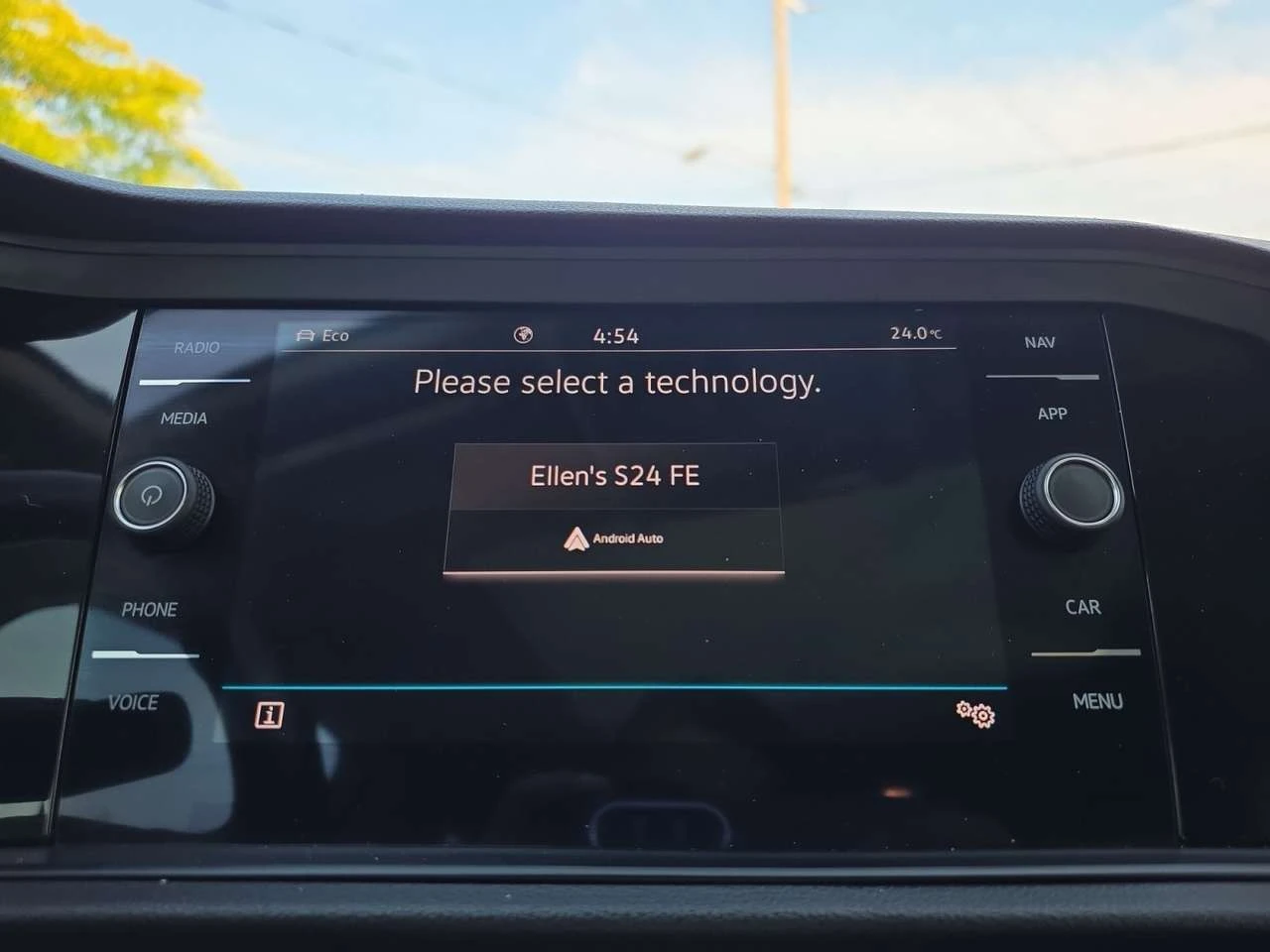 VW Jetta Highline Auto * CARPLAY / ROOF / NAVIGATION / CAME | Mobile.bg � ����������� 14