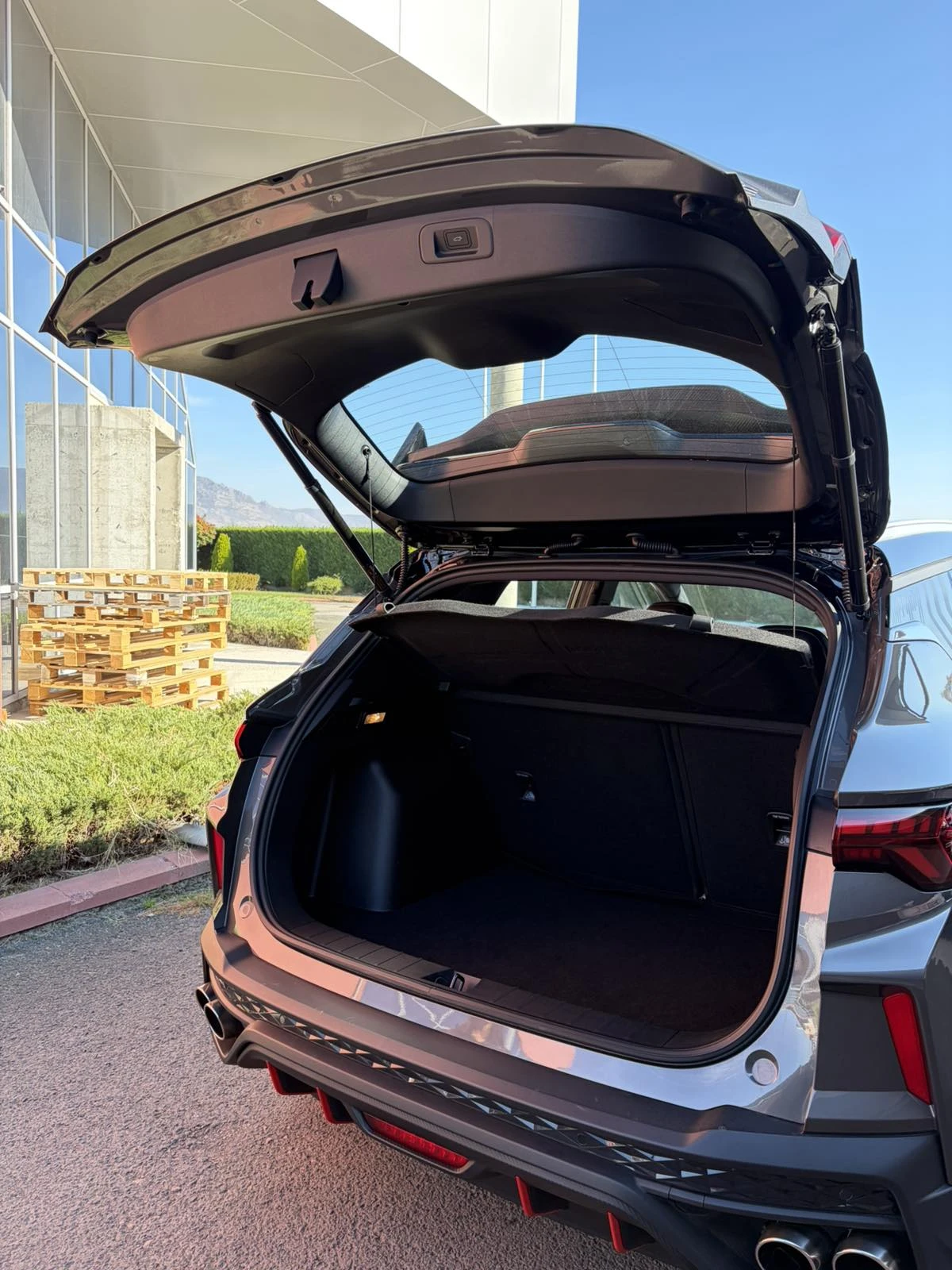 Geely Coolray | Mobile.bg � ����������� 12