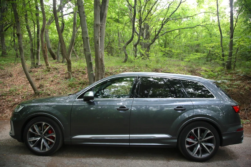 Audi SQ7 Prestige, снимка 5 - Автомобили и джипове - 51380567