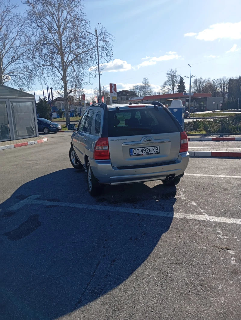 Kia Sportage 2.0 141, АГУ, снимка 3 - Автомобили и джипове - 53191070