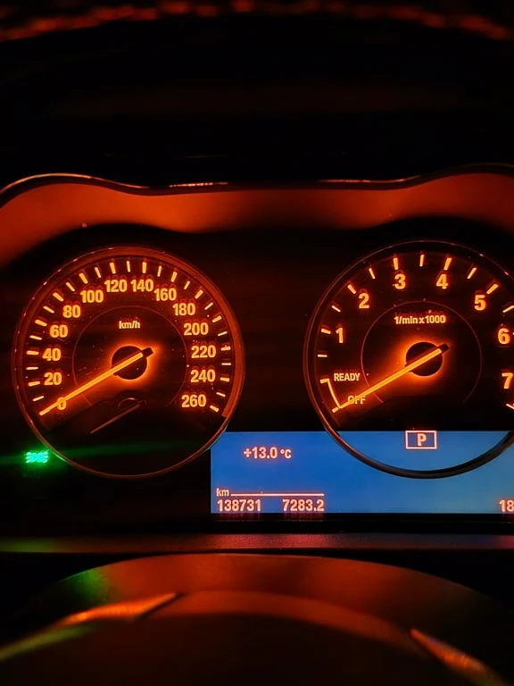 BMW X1 2018 XDRIVE * БЕЗ ПЪРВОНАЧАЛНА ВНОСКА* , снимка 6 - Автомобили и джипове - 52835935