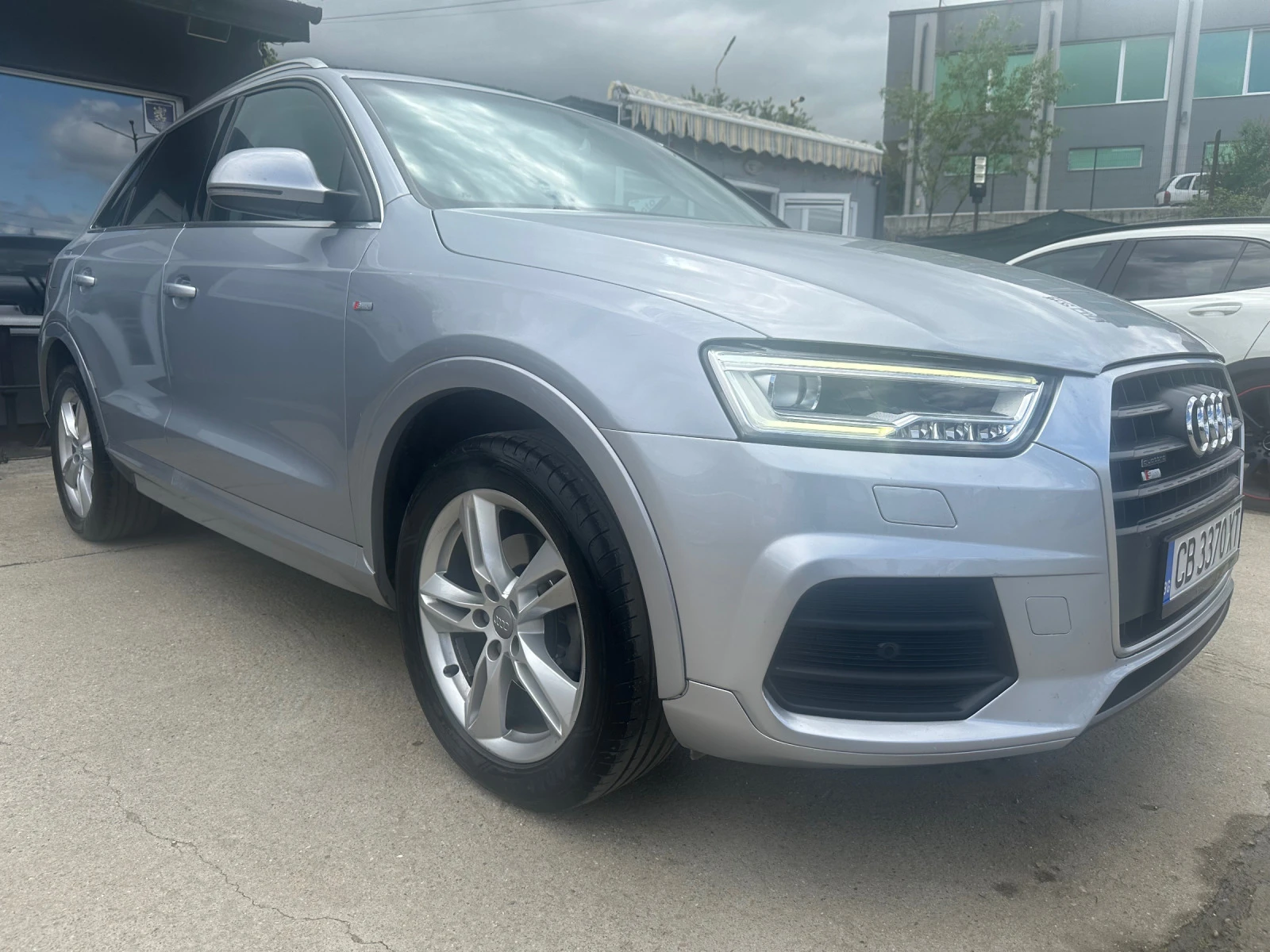 Audi Q3 2.0TDI QUATTRO Sline FACELIFT Full LED - изображение 3