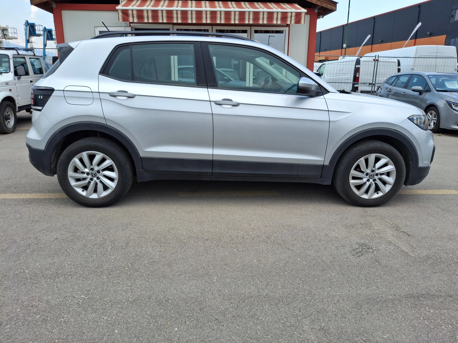 VW T-Cross АВТОМАТИК, ГАРАНЦИОНЕН, FACELIFT, 25 000 КМ.!  - изображение 4