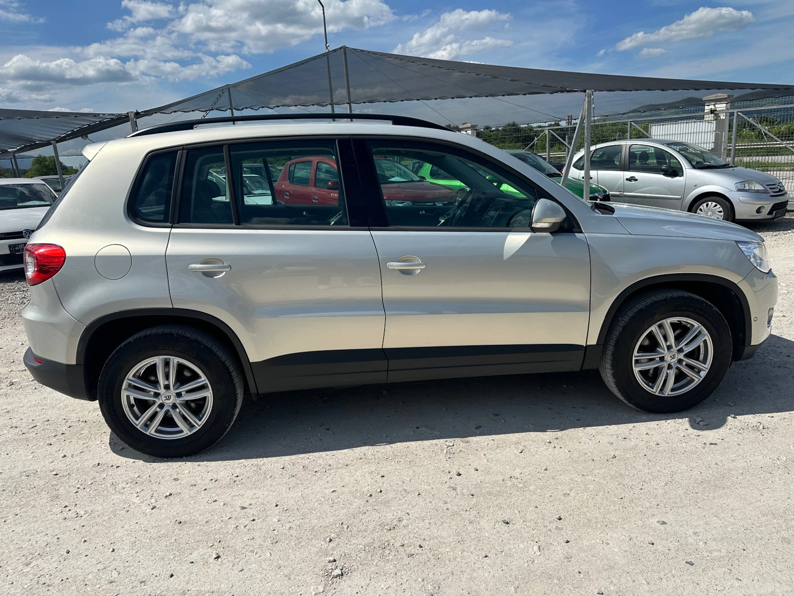 VW Tiguan 1.4/150кс 192000км Сервизни документи!!! - изображение 8