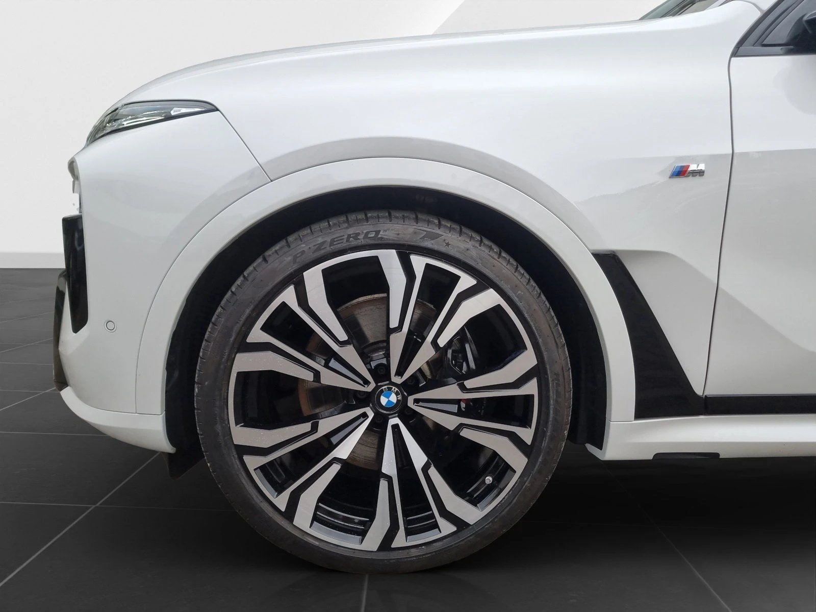 BMW X7 40d xDrive = M-Sport Pro= Exclusive Гаранция - изображение 6