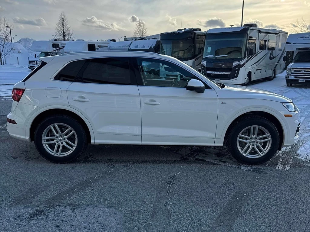 Audi Q5 * Technik * CARFAX * ���� �� �� | Mobile.bg � ����������� 3