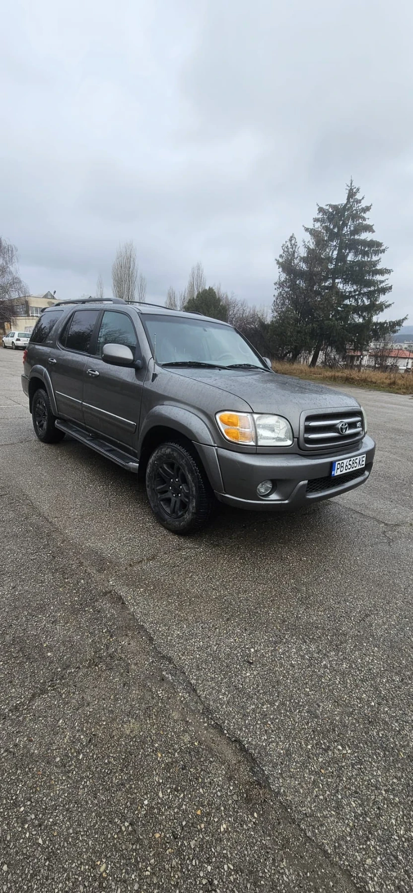 Toyota Sequoia  - изображение 8