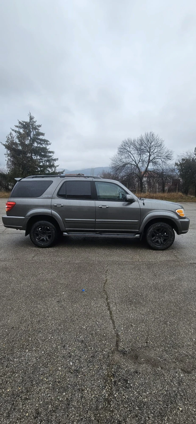 Toyota Sequoia  - изображение 5