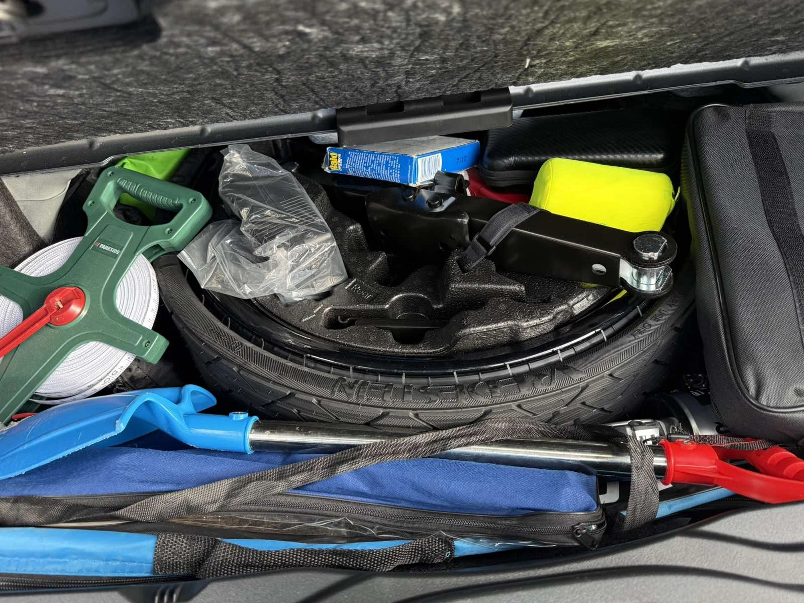 Mercedes-Benz GLS 350, снимка 11 - Автомобили и джипове - 53609513