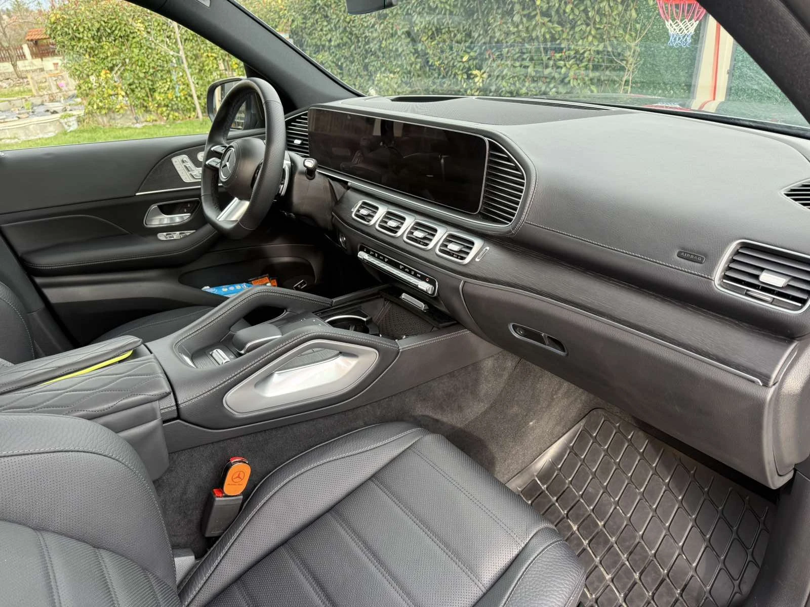 Mercedes-Benz GLS 350, снимка 14 - Автомобили и джипове - 53609513