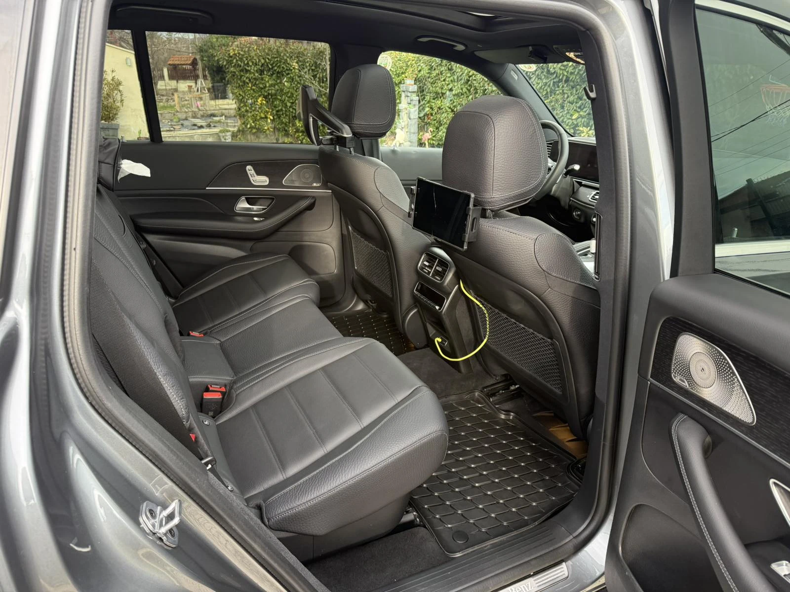 Mercedes-Benz GLS 350, снимка 12 - Автомобили и джипове - 53609513