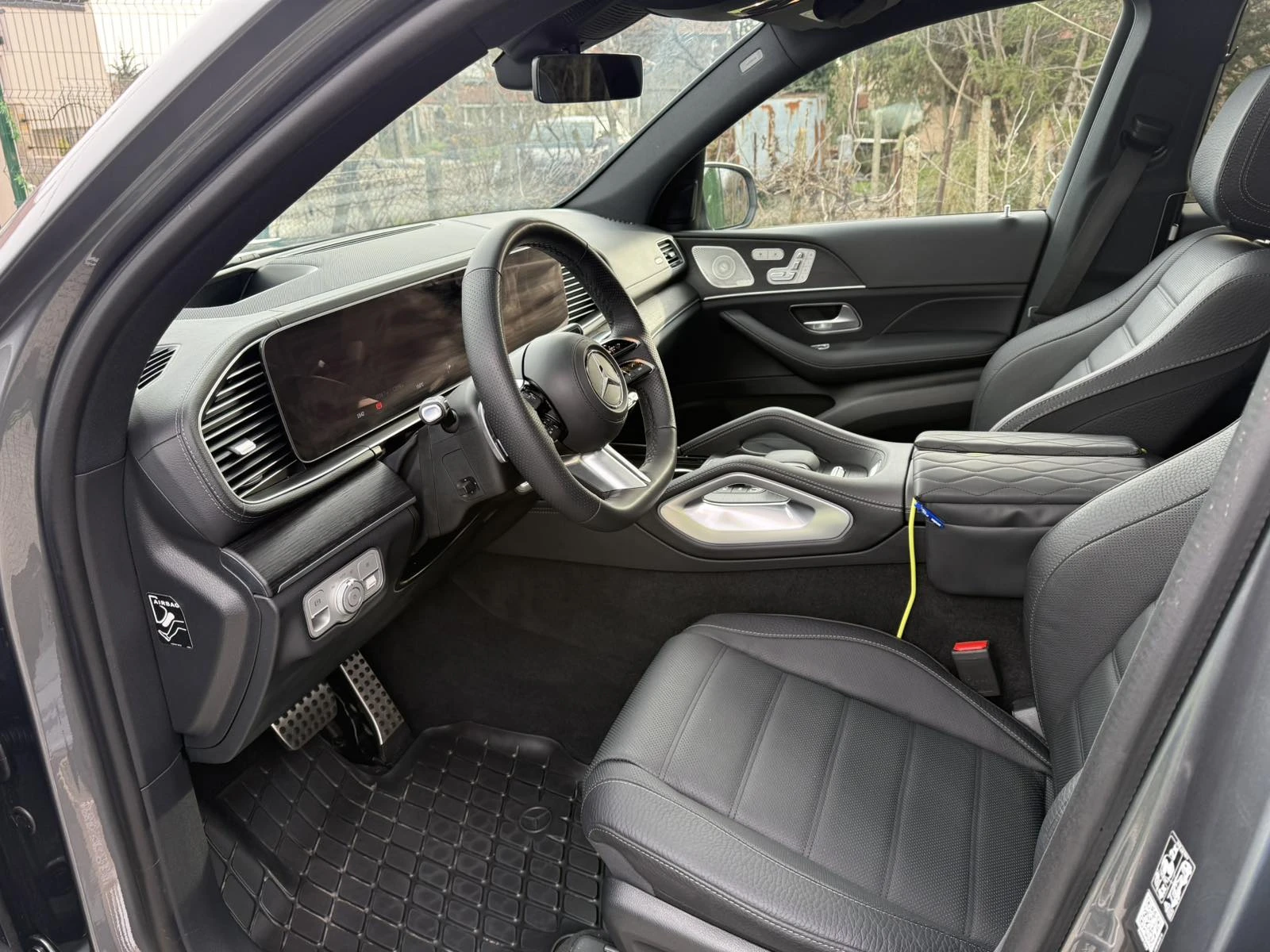 Mercedes-Benz GLS 350, снимка 16 - Автомобили и джипове - 53609513