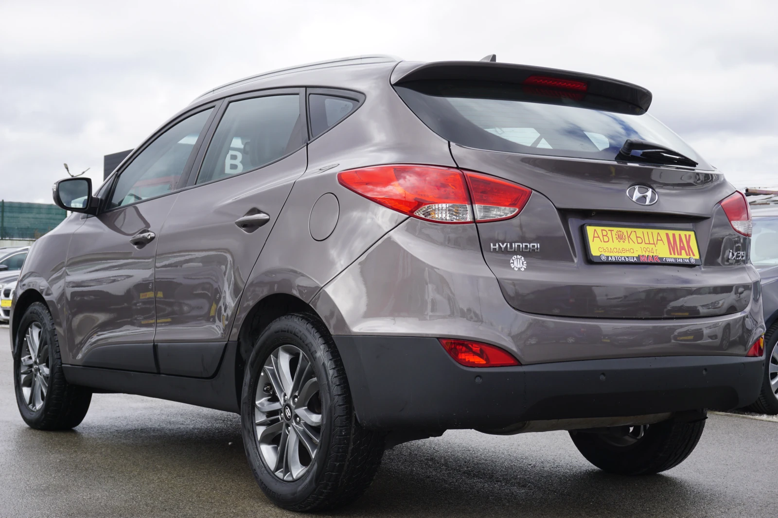 Hyundai IX35 1.7/Нави/Камера/Кожа/Обслужен/Сменени вериги, снимка 5 - Автомобили и джипове - 54003888