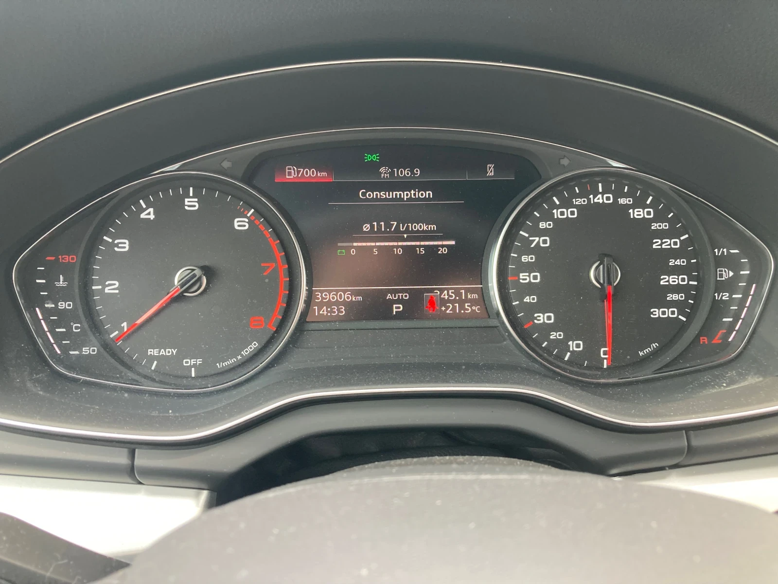 Audi Q5 45 TFSI, снимка 17 - Автомобили и джипове - 54358114