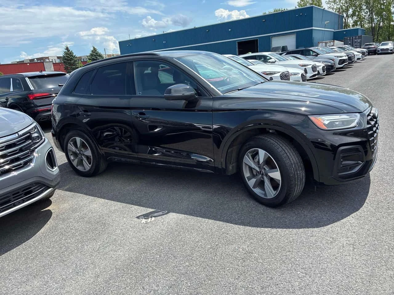 Audi Q5  Komfort / CAMERA / DISTRONIC / АВТОКРЕДИТ , снимка 3 - Автомобили и джипове - 54978597