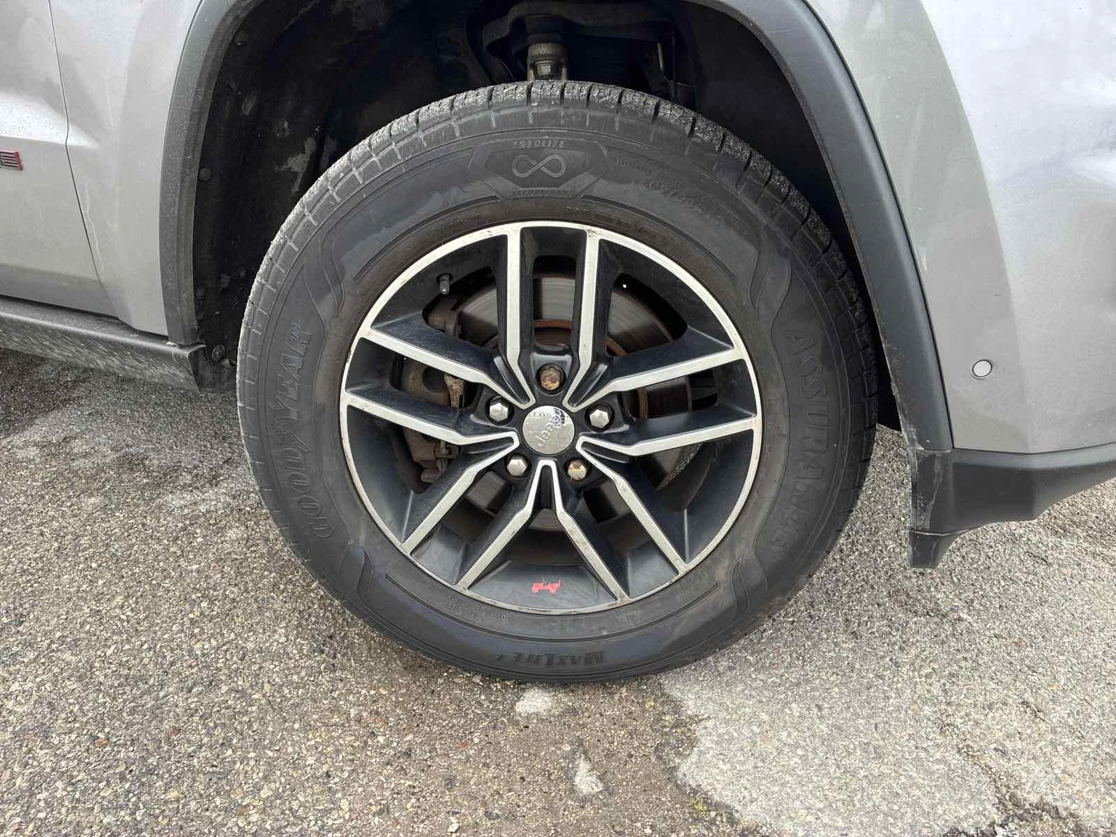Jeep Grand cherokee 5.7 hemi motor, снимка 11 - Автомобили и джипове - 56445586