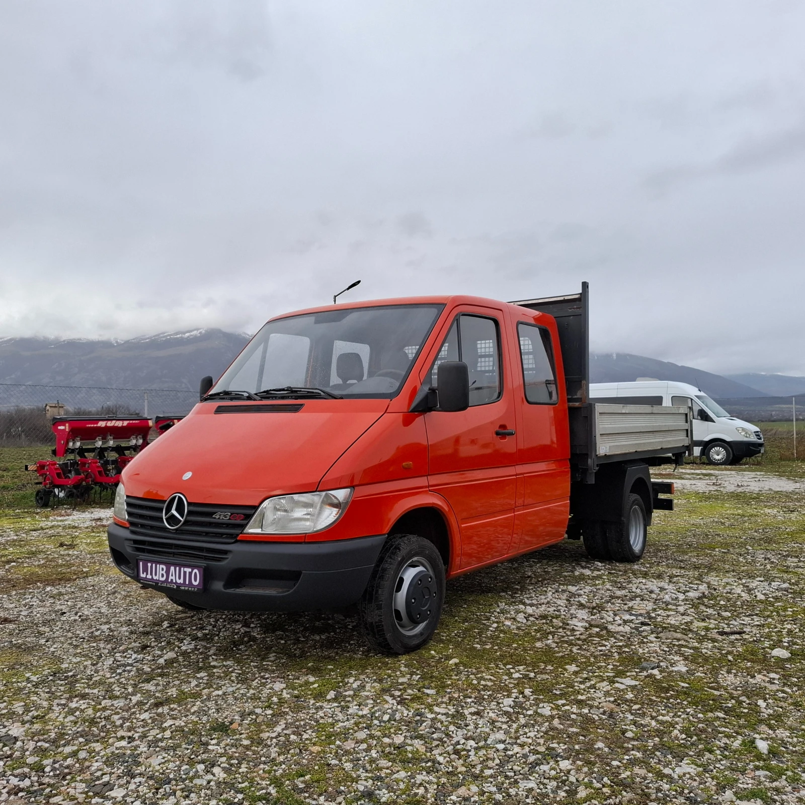 Mercedes-Benz Sprinter 413 Германия Тристранен Самосвал  - изображение 2