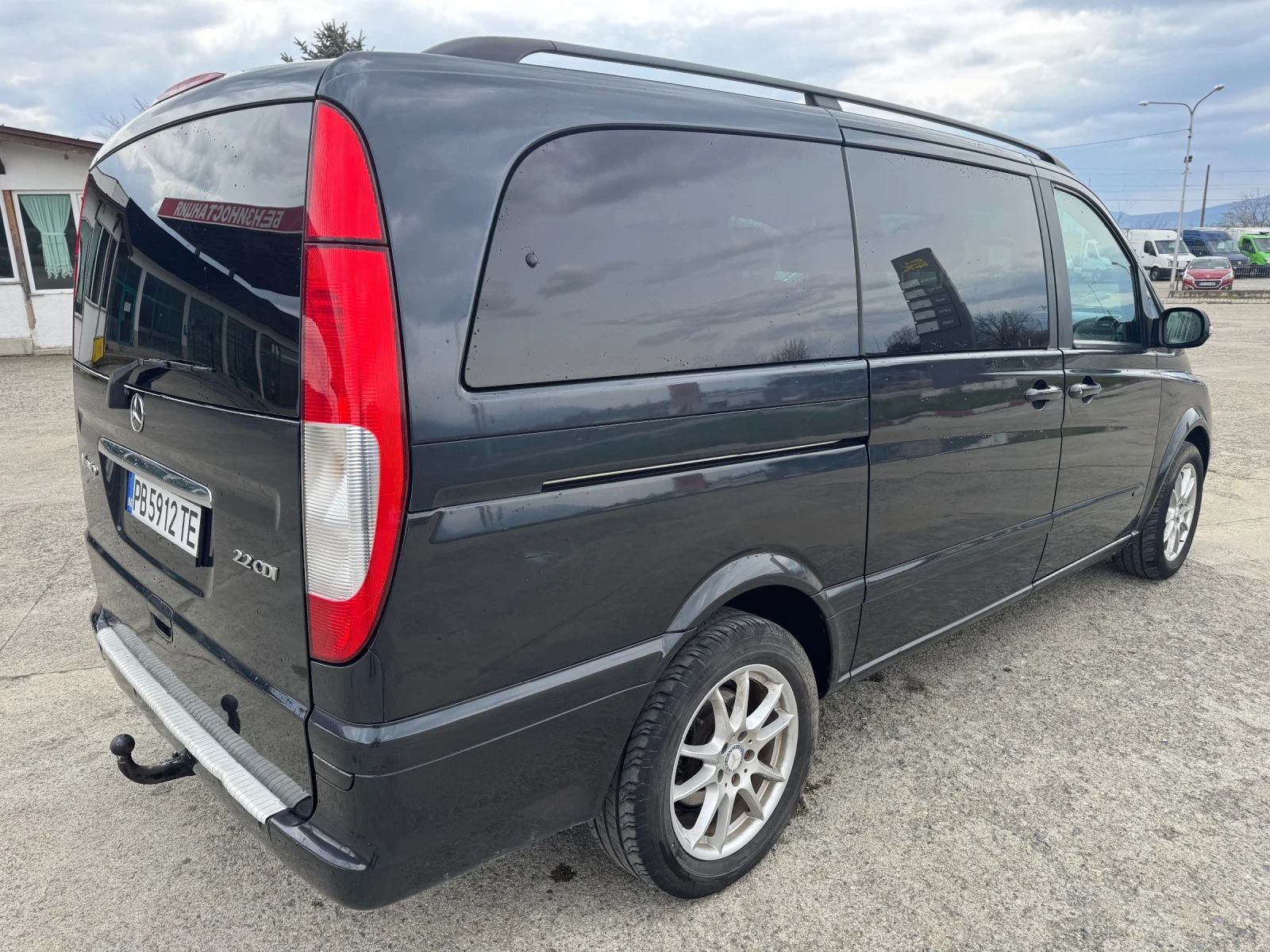 Mercedes-Benz Viano 220cdi, снимка 12 - Бусове и автобуси - 53924159