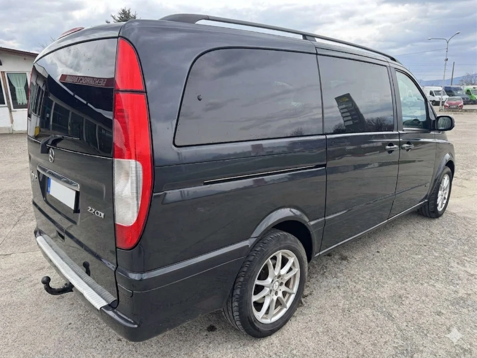 Mercedes-Benz Viano 220cdi, снимка 3 - Бусове и автобуси - 53924159