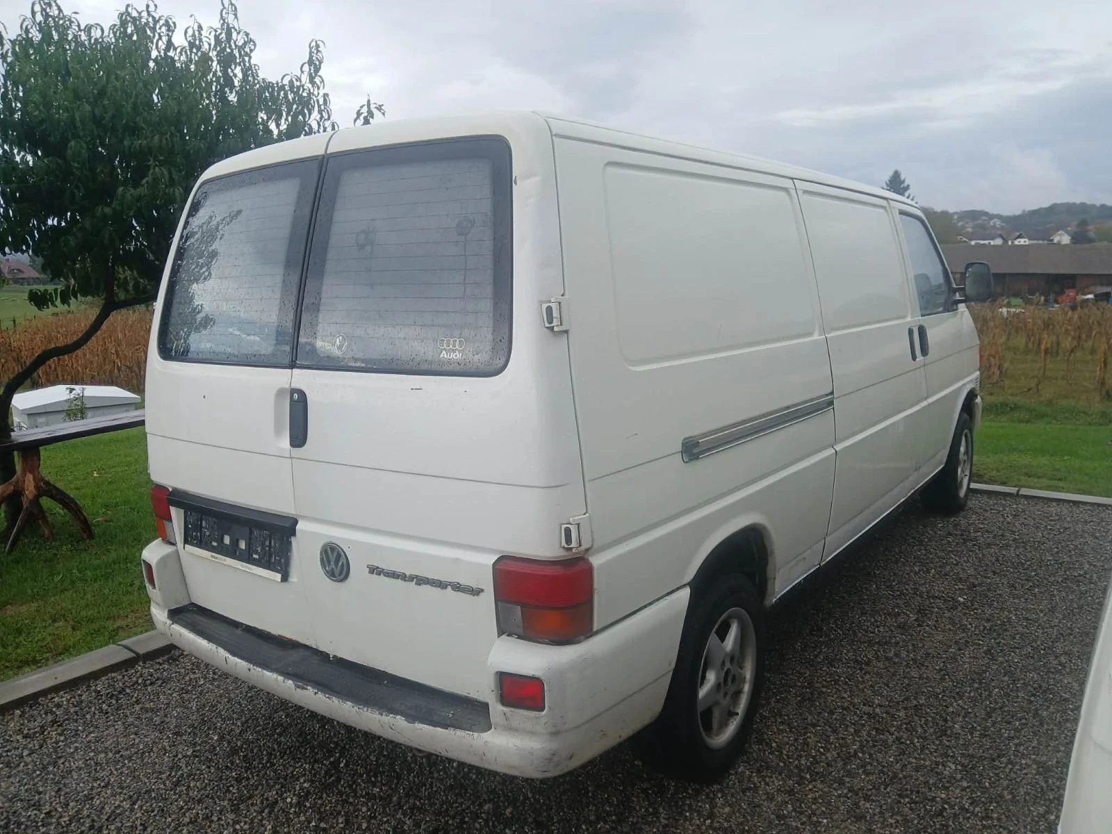 VW T4 2.5 TDI , снимка 8 - Бусове и автобуси - 56328414