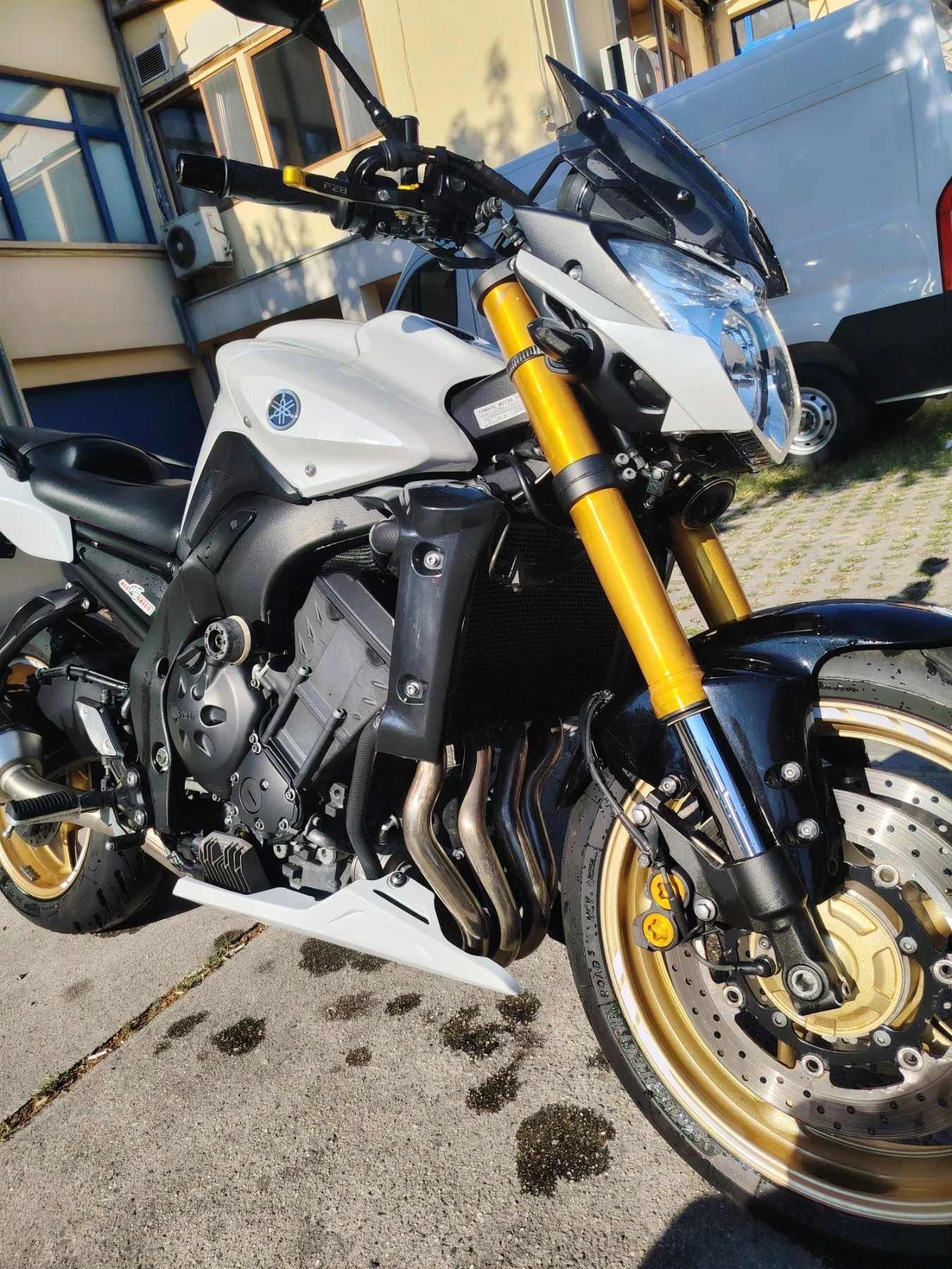 Yamaha FZ8, снимка 6 - Мотоциклети и мототехника - 54797982