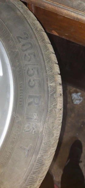 Гуми с джанти Uniroyal 205/55R16, снимка 5 - Гуми и джанти - 49118679