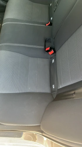 Toyota Avensis, снимка 12