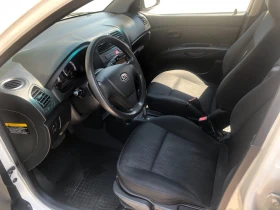 Kia Picanto 1.1i Автоматик!, снимка 9