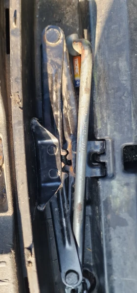 Toyota Corolla verso 1.8 VVTI, снимка 11