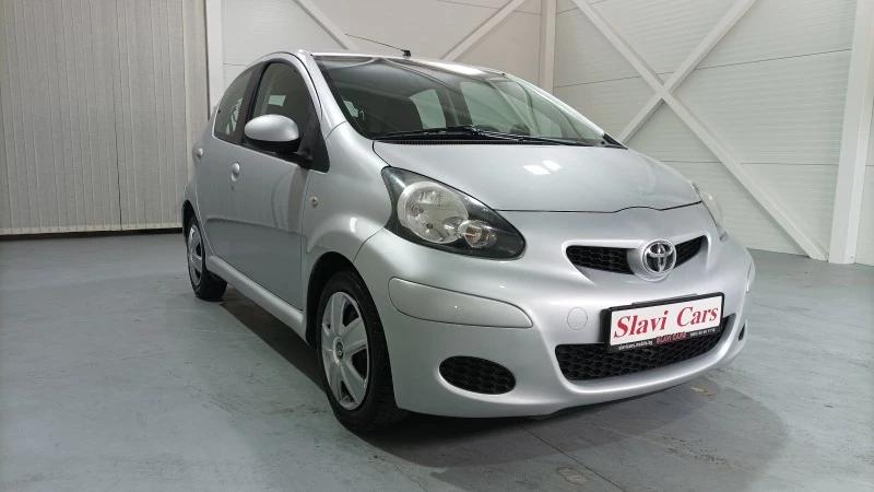 Toyota Aygo 1.0 i automat 82000km!!!, снимка 3 - Автомобили и джипове - 46354523