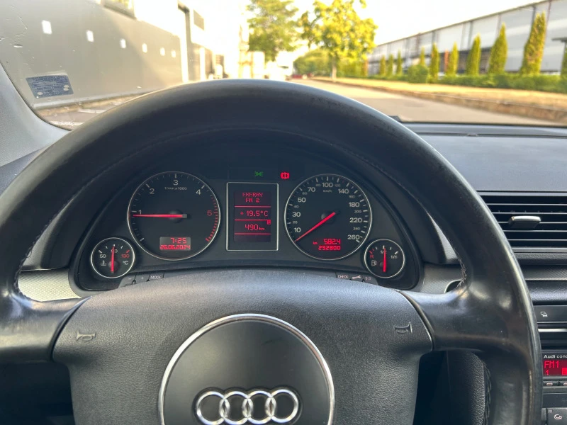 Audi A4 1.9 , снимка 10 - Автомобили и джипове - 47756999