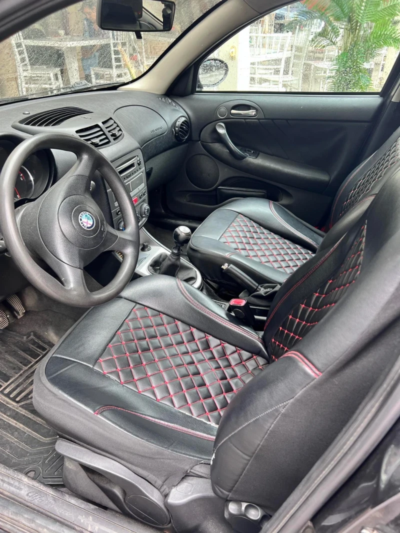 Alfa Romeo 147 Jtdm, снимка 8 - Автомобили и джипове - 47218008