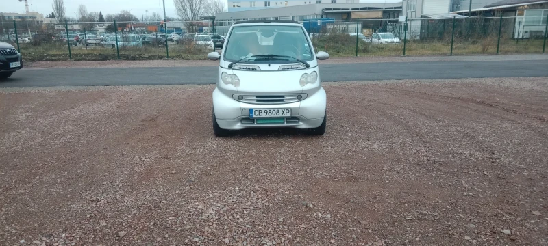 Smart Fortwo, снимка 2 - Автомобили и джипове - 48426958